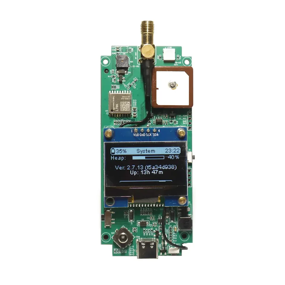 GAT562 30S Kit z wyświetlaczem, modułem GPS i manipulatorem.