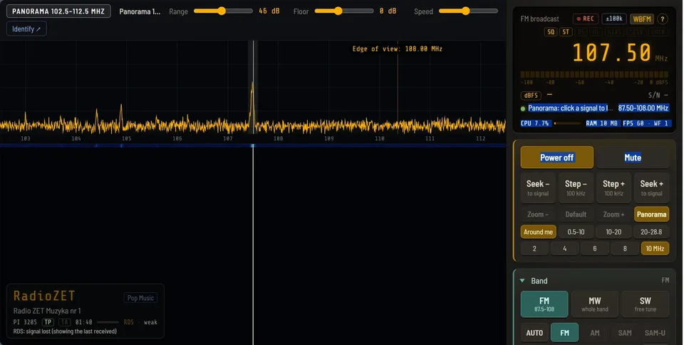 Panorama OFFgrid-SDR obejmująca zakres 102,5–112,5 MHz.